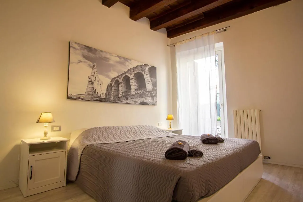 Apartment Madame Verona
